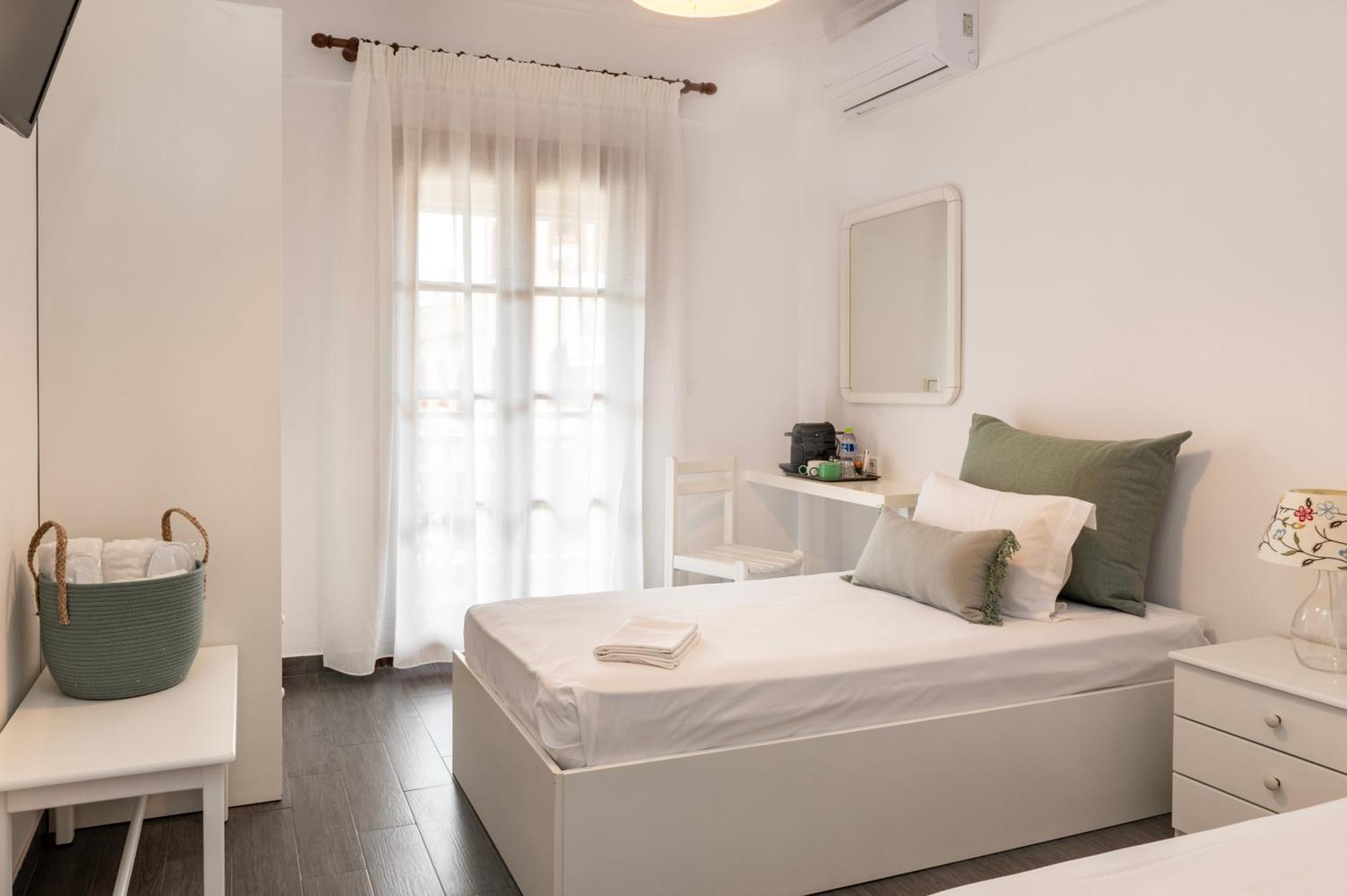 Hotel Theopisti Ouranoupoli Exterior photo